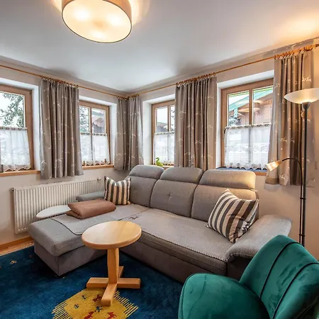 Apartment Haus Marlene 3 *
